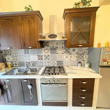 Centrally Located A1 - Sleeps 46 - Terracebbq Car Not Needed Wifi Lägenhet Spoleto