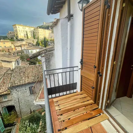 Centrally Located A1 - Sleeps 46 - Terracebbq Car Not Needed Wifi דירה